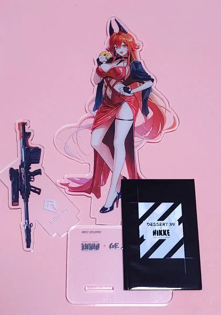 勝利の女神 NIKKE デザート39 シンデレラ アクリルスタンド